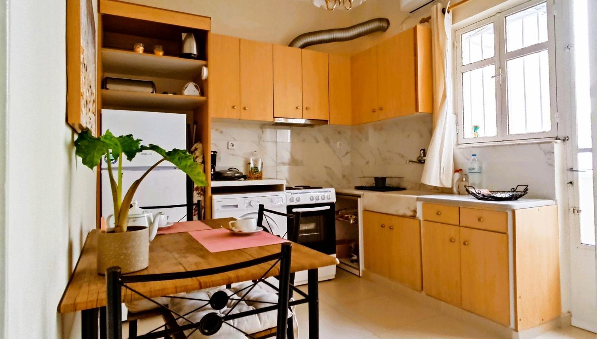 Next To Metro! Bright Apartment With Fully Equipped Kitchen Athens Exterior photo